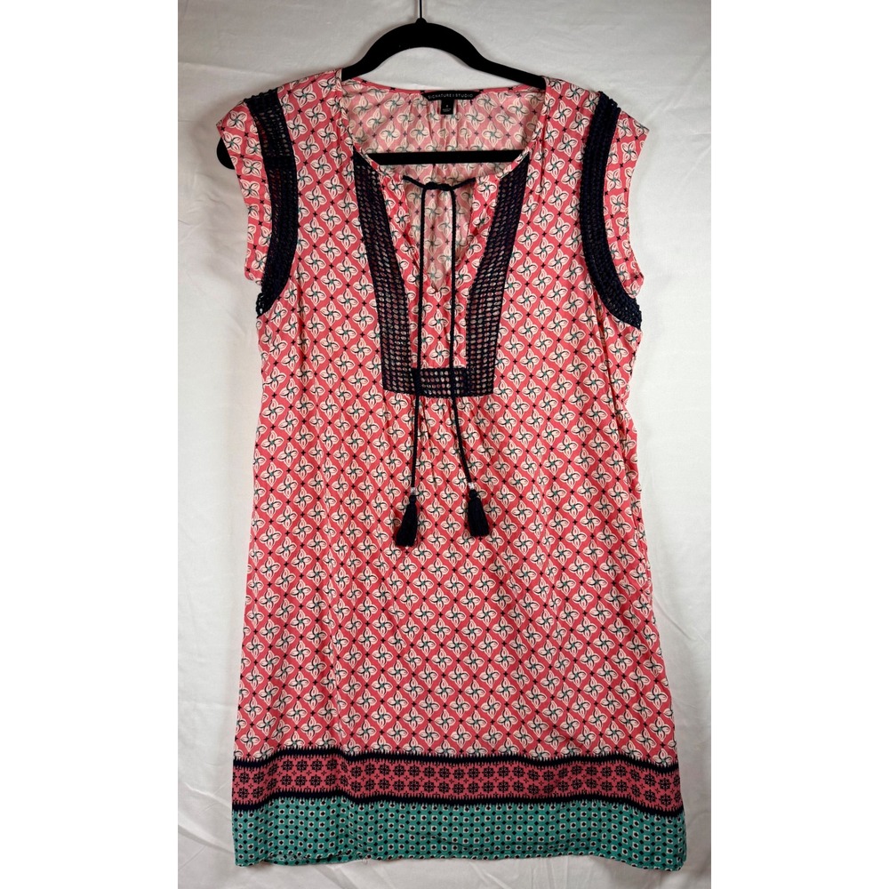 Signature Studio Women Small Coral Pink Navy Geometric Crochet Lace‎ Shift Dress